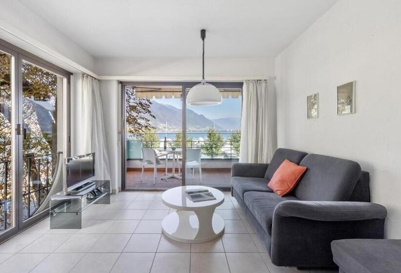 جناح جونيور مطل علي البحيرة, Aparthotel Al Lago