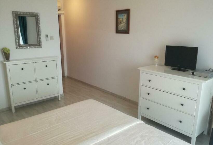 Номер Стандарт Вид на Море с Балконом, B&b Marijana