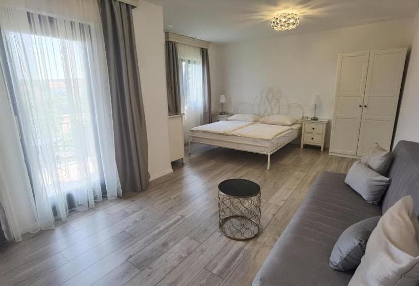 Номер Стандарт с Балконом, B&b Marijana