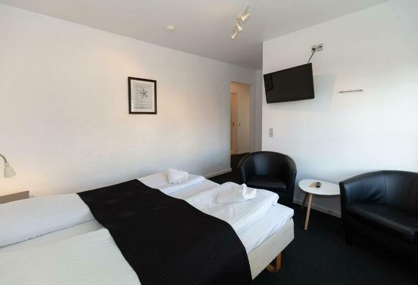 スタンダードルーム, Foldens Hotel Annex