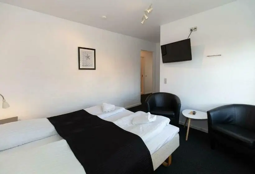 اتاق استاندارد, Foldens Hotel Annex