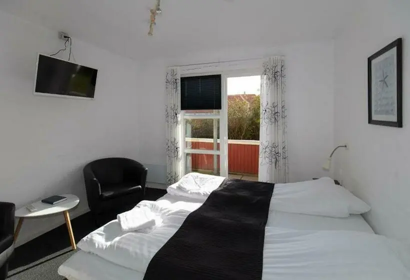 اتاق استاندارد, Foldens Hotel Annex