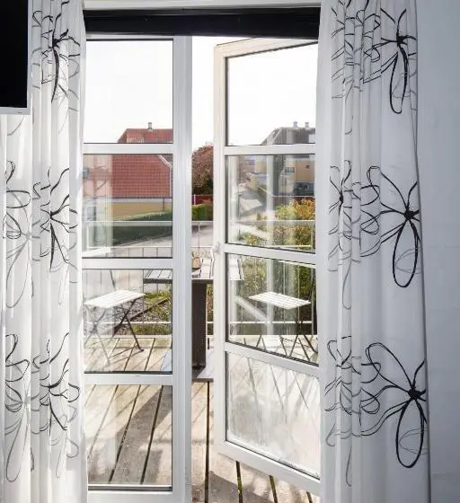 Standard Triple Room with Terrace, Foldens Hotel Annex