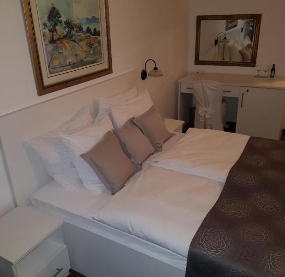 スタンダードインサイドビュールーム, Argentum