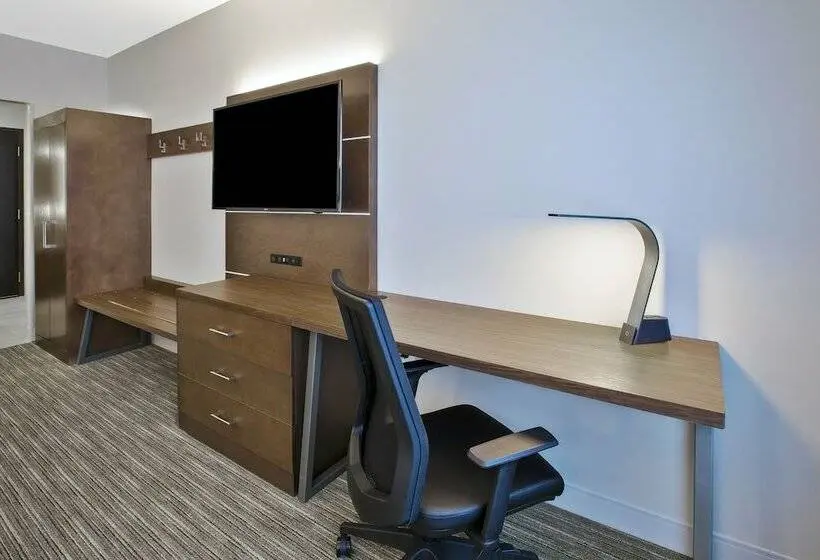 スタンダードルーム, Holiday Inn Express & Suites Okemos   University Area, An Ihg
