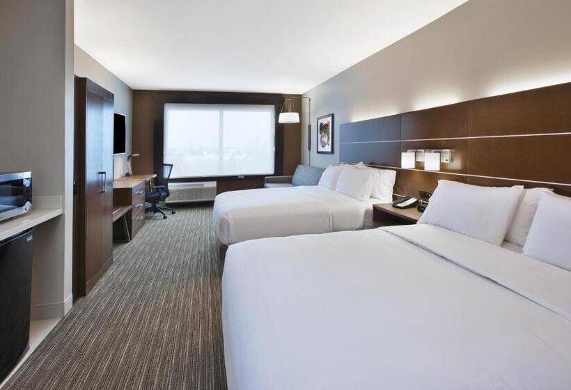 اتاق استاندارد, Holiday Inn Express & Suites Okemos   University Area, An Ihg