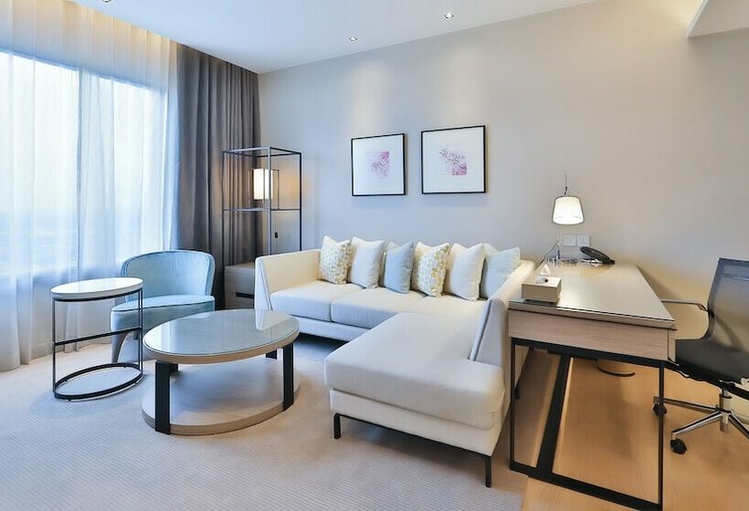 سوئیت 2 خوابه, Holiday Inn & Suites Rayong City Centre, An Ihg