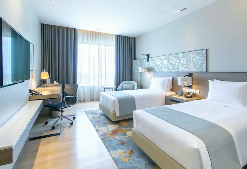سوئیت 2 خوابه, Holiday Inn & Suites Rayong City Centre, An Ihg
