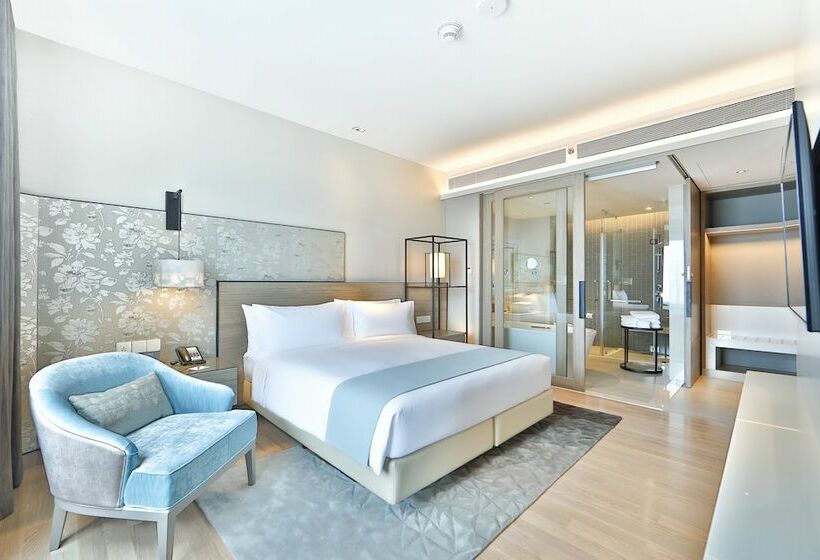 سوئیت 2 خوابه, Holiday Inn & Suites Rayong City Centre, An Ihg