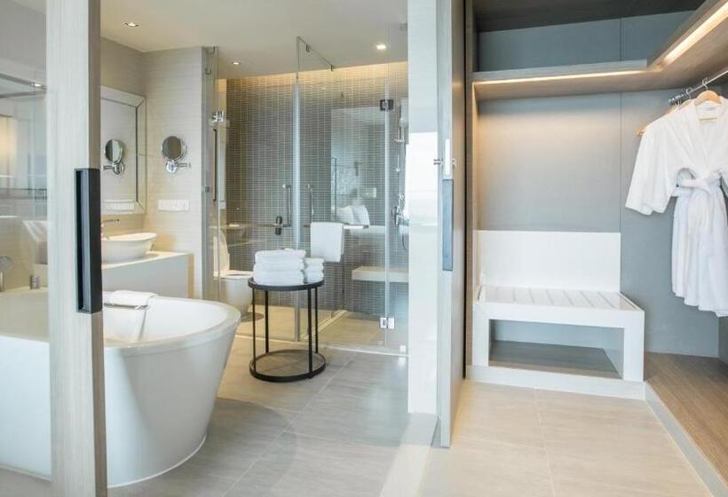 스위트 킹사이즈 침대, Holiday Inn & Suites Rayong City Centre, An Ihg