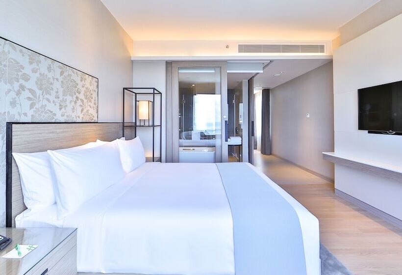 스위트, Holiday Inn & Suites Rayong City Centre, An Ihg
