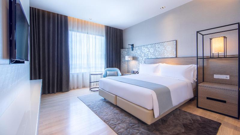 سوئیت با تخت بزرگ, Holiday Inn & Suites Rayong City Centre, An Ihg