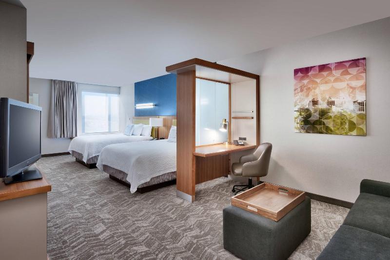 سوئیت با تخت بزرگ, Holiday Inn & Suites Rayong City Centre, An Ihg