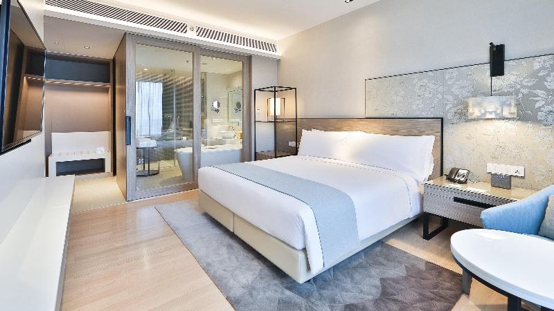 سوئیت 2 خوابه, Holiday Inn & Suites Rayong City Centre, An Ihg