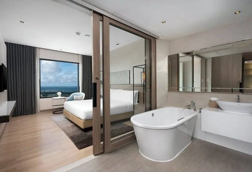 سوییت, Holiday Inn & Suites Rayong City Centre, An Ihg