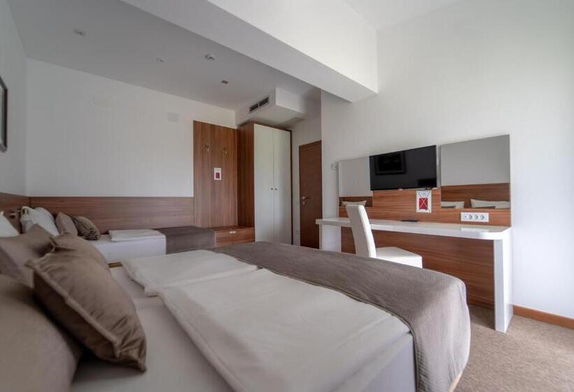 Люкс Повышенной Комфортности, Mirjana & Rastoke