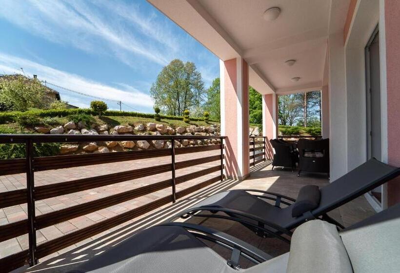 Люкс Deluxe 2 Спальни, Mirjana & Rastoke