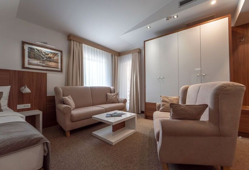 Люкс Повышенной Комфортности, Mirjana & Rastoke