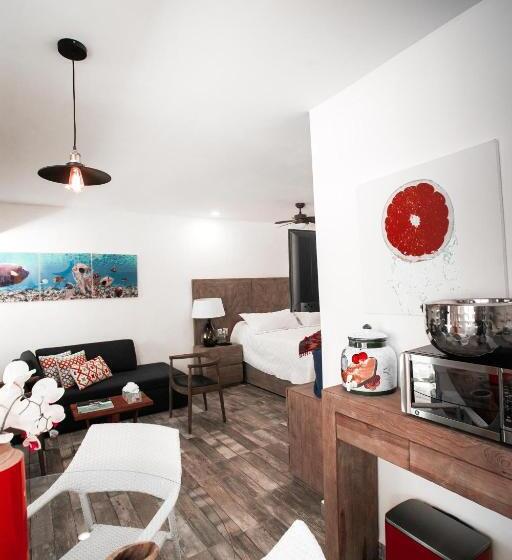 标准间, Paradise Suites