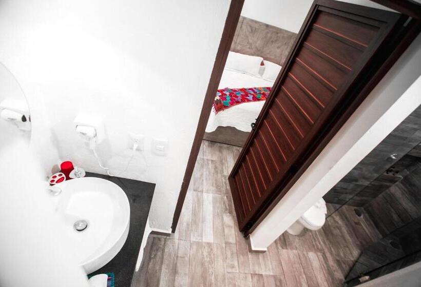 四人标准间, Paradise Suites