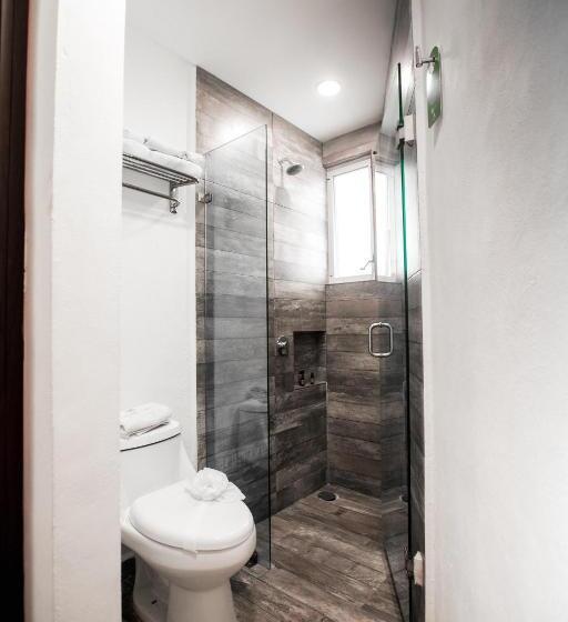 豪华房间, Paradise Suites