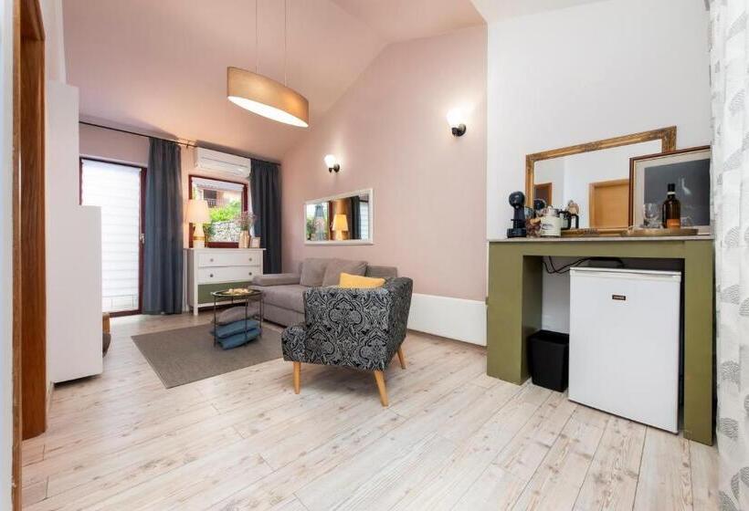 Premium room with terrace, Villa B&b Marina & Parking Free