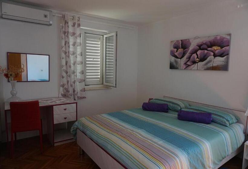 اتاق استاندارد سه نفره, Bed And Breakfast Ivanka Mali Lošinj