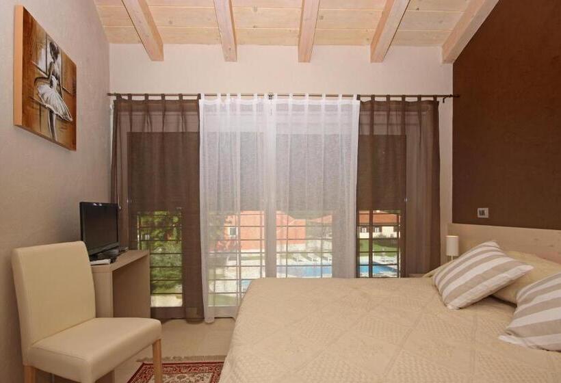 آپارتمان لوکس 2 خوابه, Rooms Alla Beccaccia