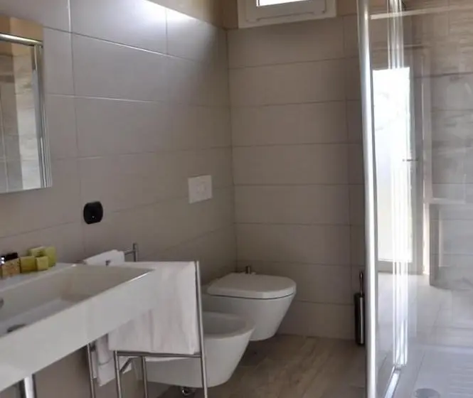 Perhesviitti, Casale Raffaello B&b