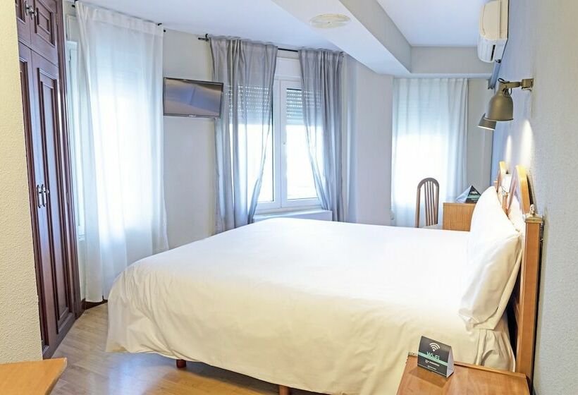 اتاق استاندارد, Hostal Alda Palencia Plaza