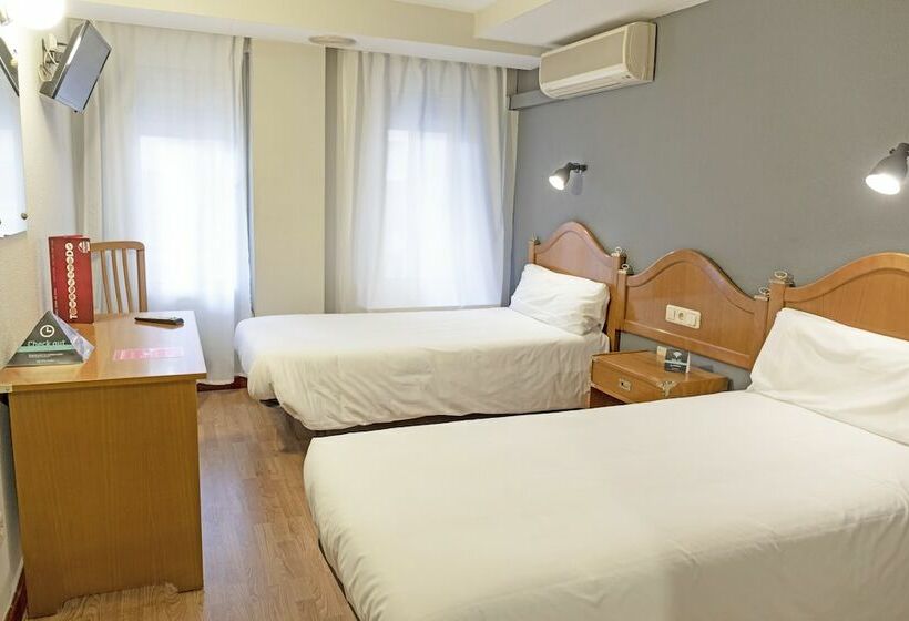 اتاق استاندارد, Hostal Alda Palencia Plaza