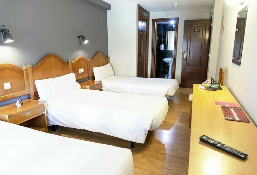 اتاق استاندارد سه نفره, Hostal Alda Palencia Plaza