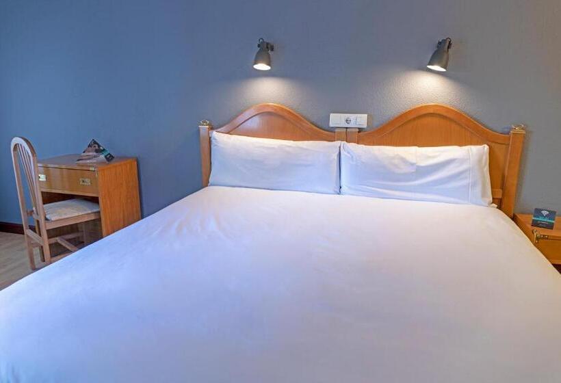 اتاق استاندارد, Hostal Alda Palencia Plaza