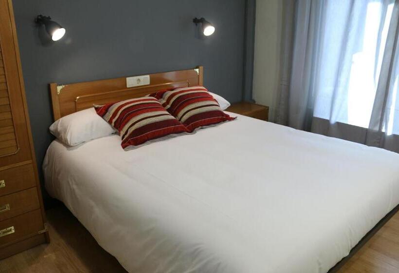 اتاق استاندارد یک نفره, Hostal Alda Palencia Plaza