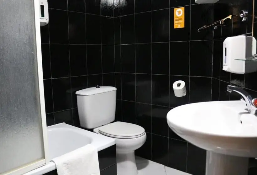اتاق استاندارد, Hostal Alda Palencia Plaza