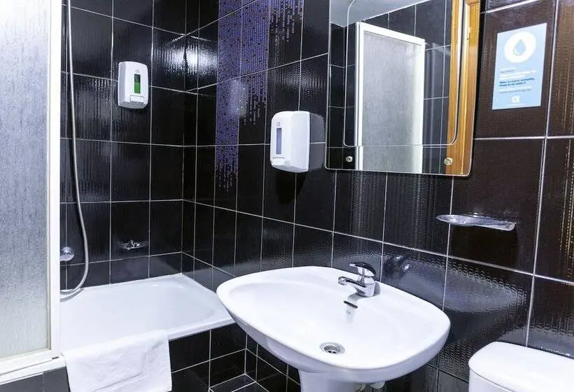 اتاق اکونومی, Hostal Alda Palencia Plaza