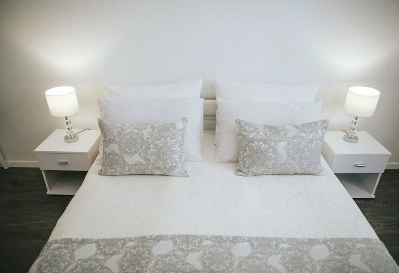 标准间, Hostel Globo