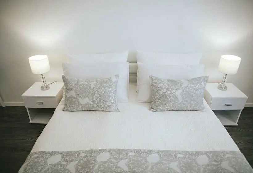 اتاق استاندارد, Hostel Globo