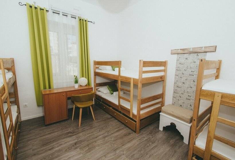 共用房间的床, Hostel Globo