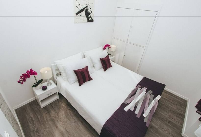 标准间, Hostel Globo