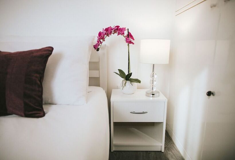 اتاق استاندارد, Hostel Globo