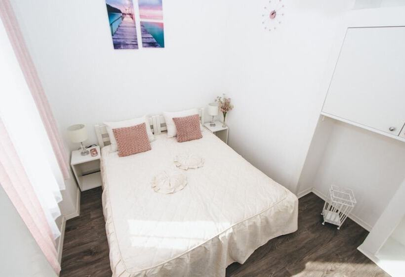 标准间, Hostel Globo