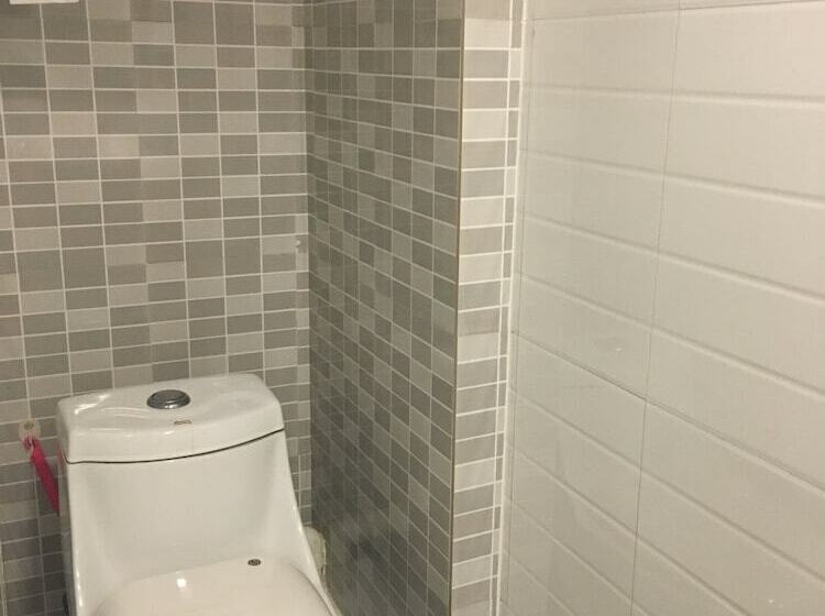 اتاق استاندارد, Hang Ho Hostel