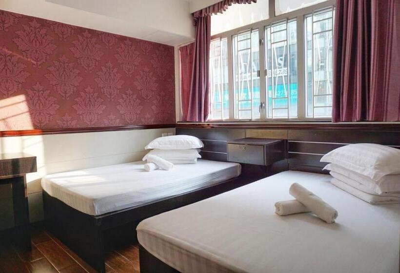 اتاق استاندارد چهار تخته, Hang Ho Hostel