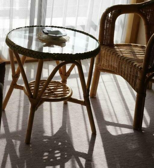 四人标准间, Oyanagi