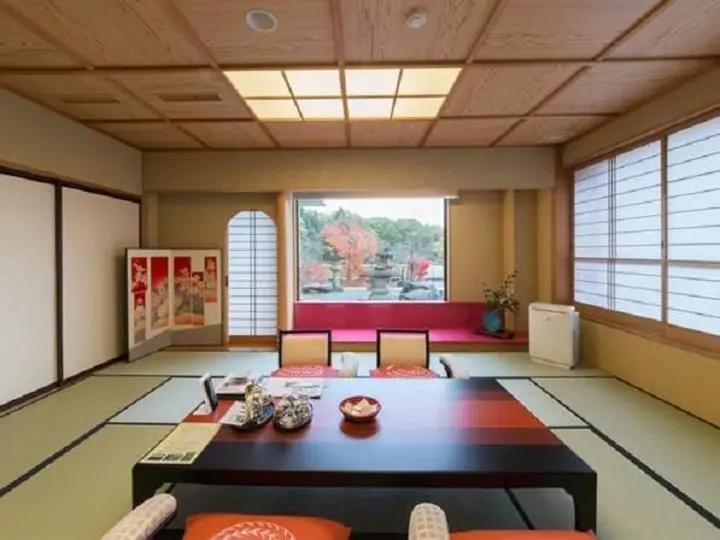 スイート, Oyanagi