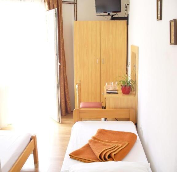 스탠다드 트리플 룸, Pansion Comfort Sidro