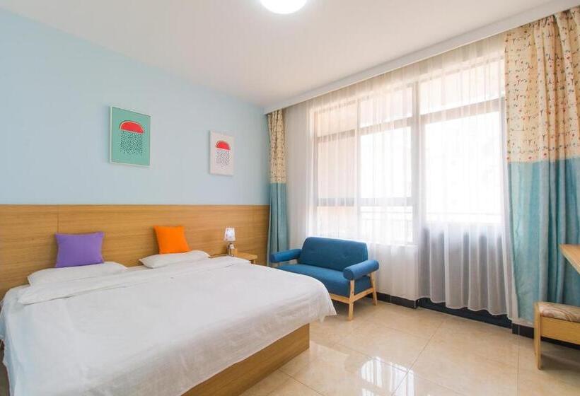 חדר סטנדרט עם מרפסת, Sanya Passion Fruit Inn