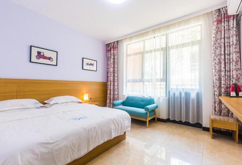 חדר סטנדרט עם מרפסת, Sanya Passion Fruit Inn