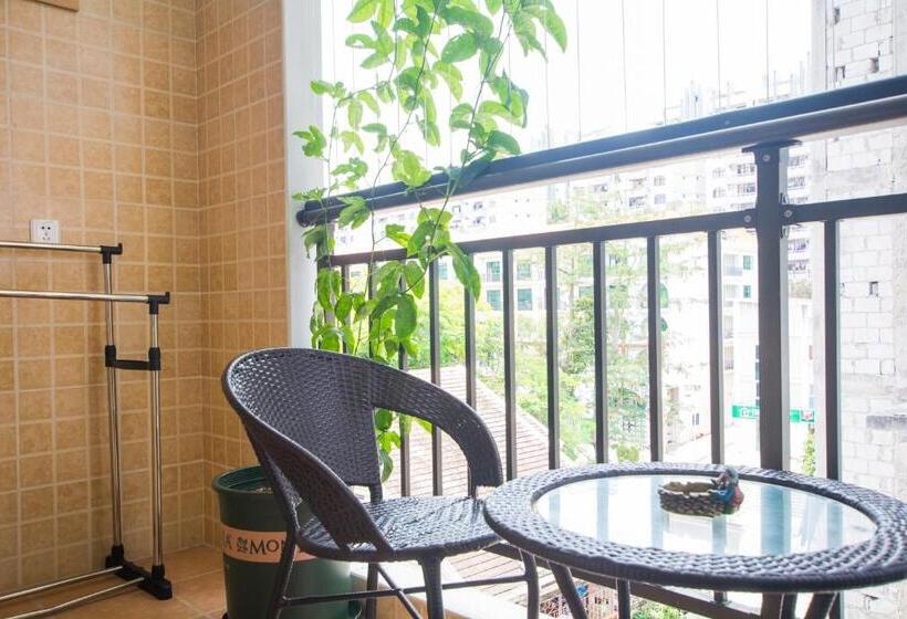 חדר סטנדרט עם מרפסת, Sanya Passion Fruit Inn